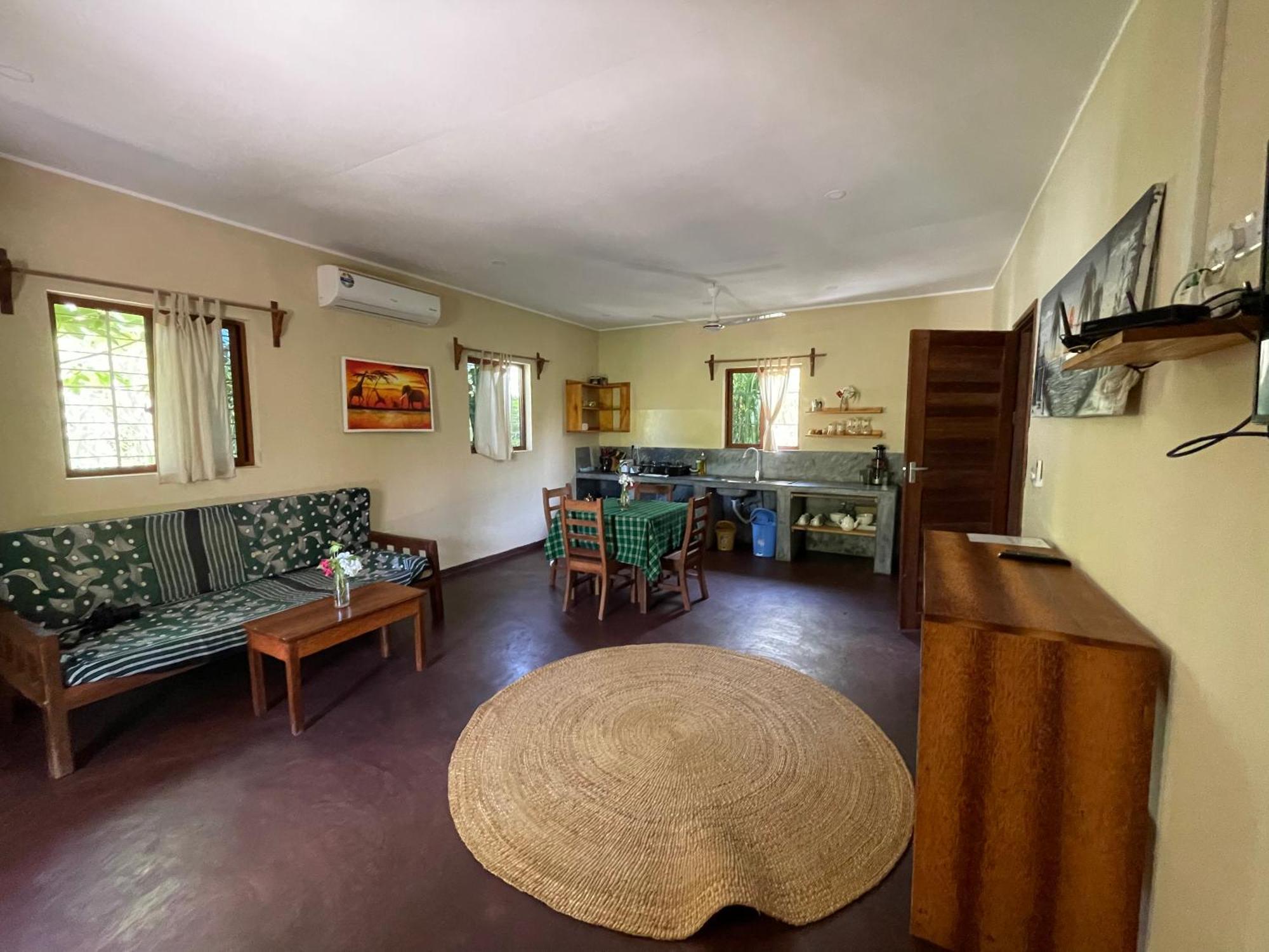 Diana Place Apartment Paje